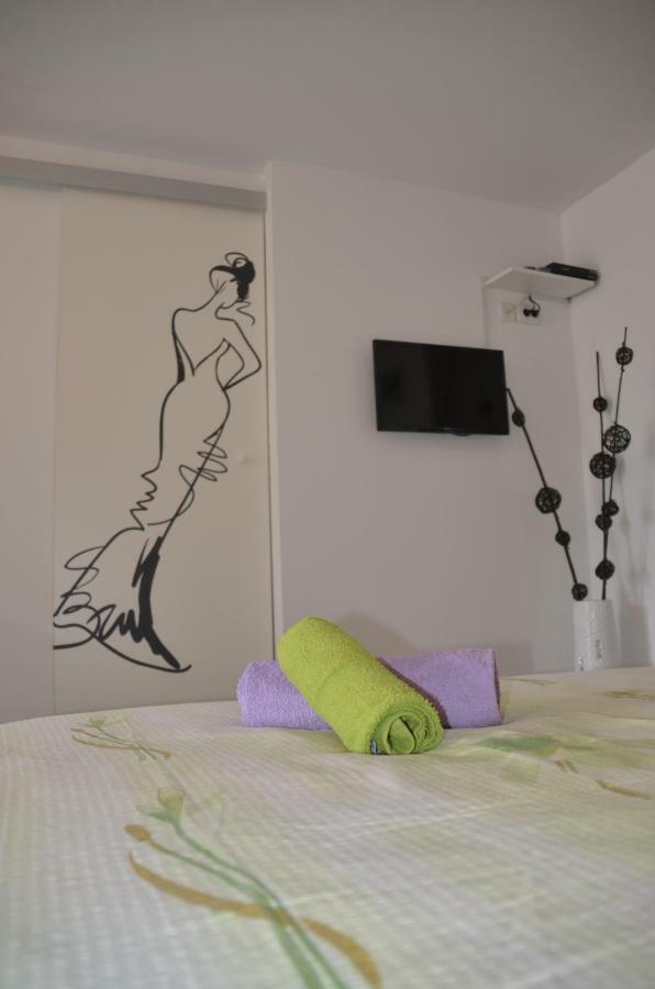 Apartments Lilly - Studio Rijeka Zewnętrze zdjęcie