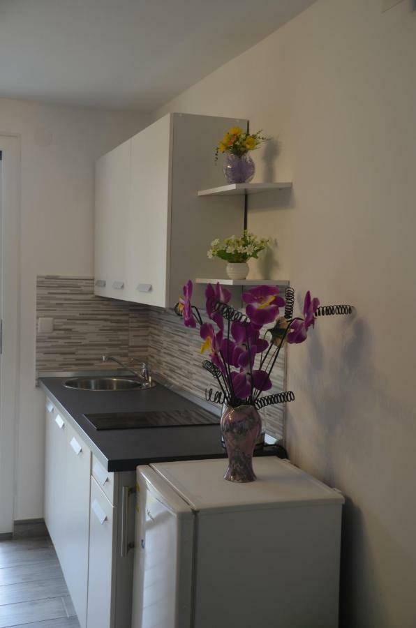 Apartments Lilly - Studio Rijeka Zewnętrze zdjęcie